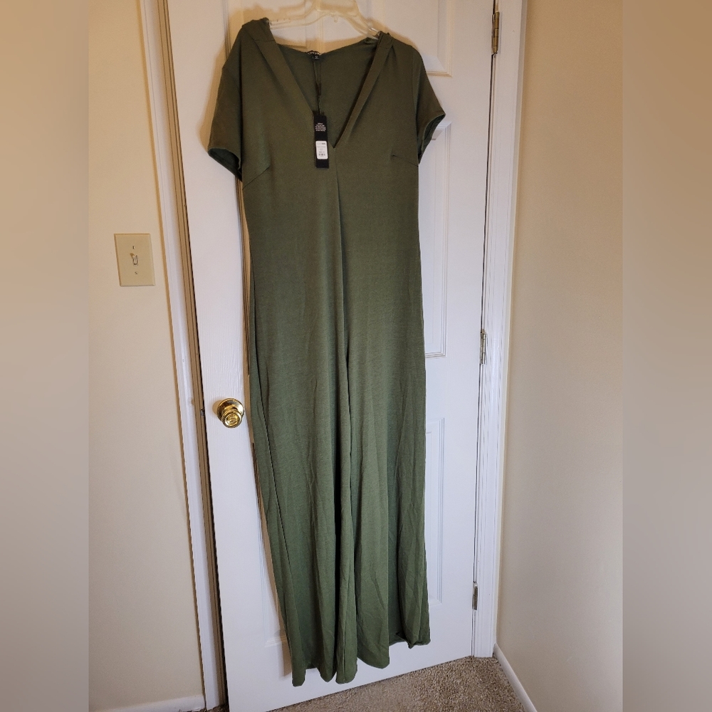 Fashion Nova Jumpsuit- Plus Sized